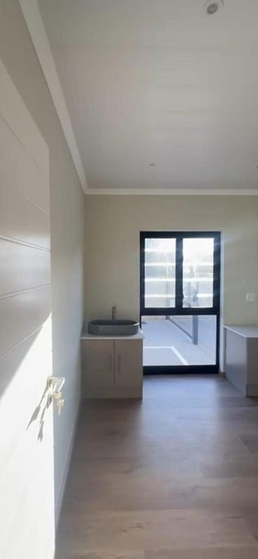 To Let commercial Property for Rent in Da Nova Western Cape